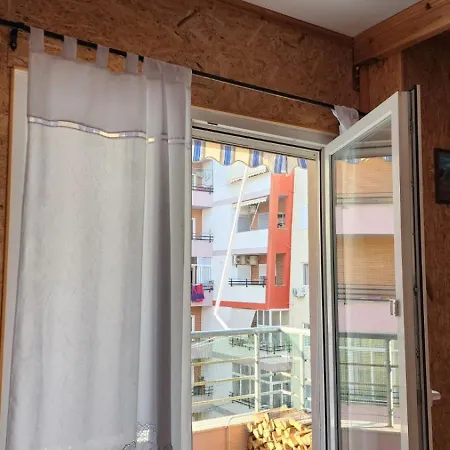 Apartment 33 *