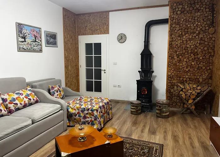 33 Apartman Pogradec